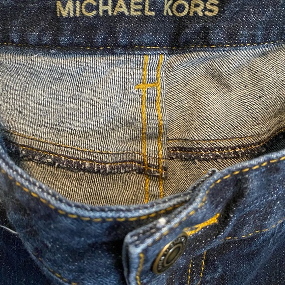 Michael kors  jeans size 10 excellent condition. Slight flare leg - Picture 8 of 8